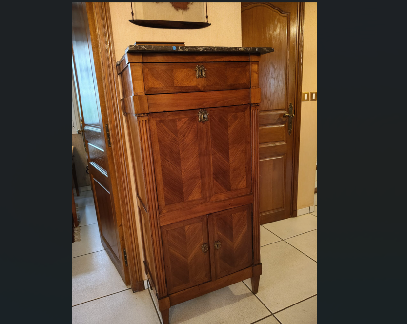 Vends secrétaire acajou style Louis-Philippe – dessus marbre noir