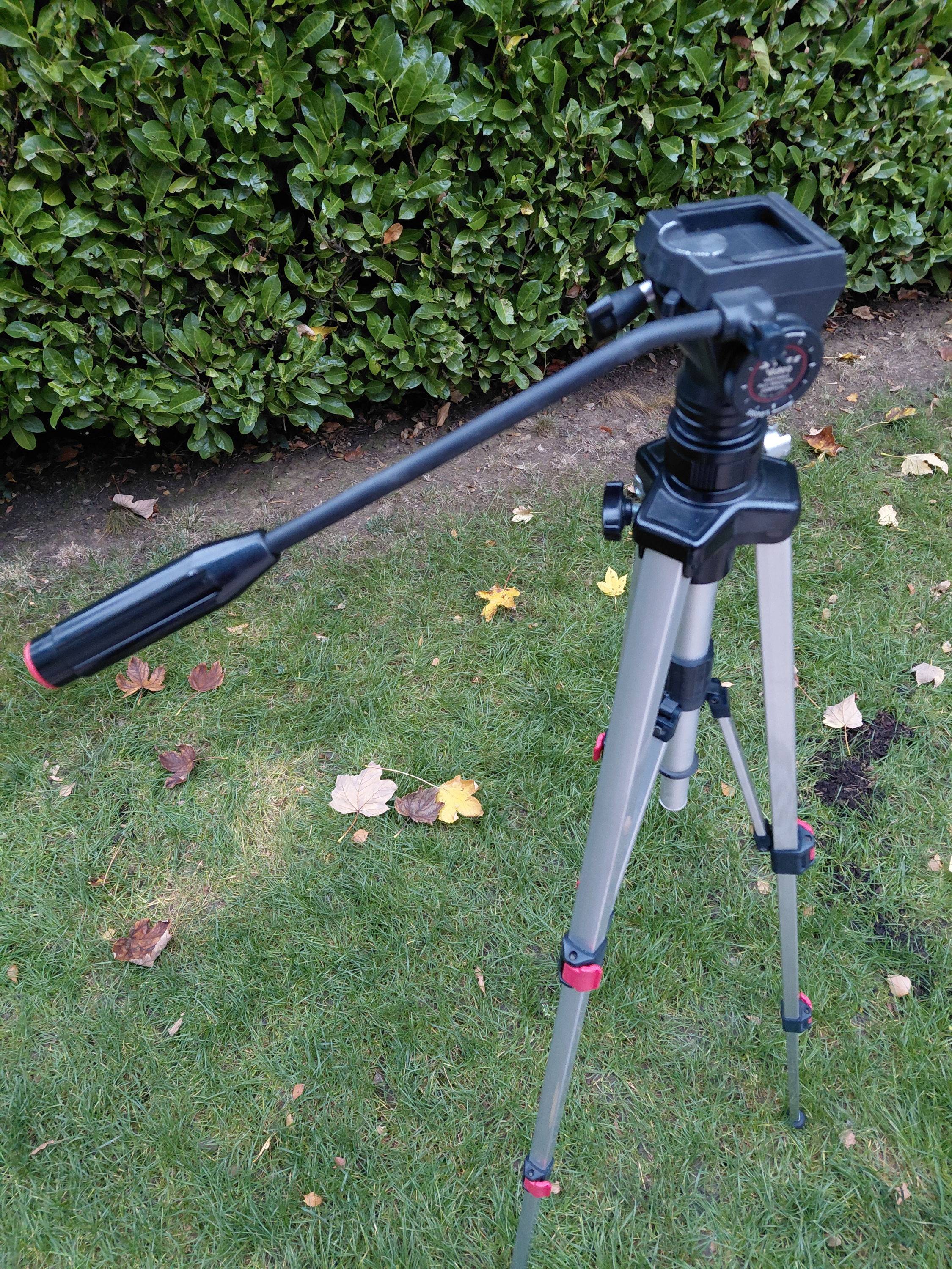 Vends trépied photo vidéo