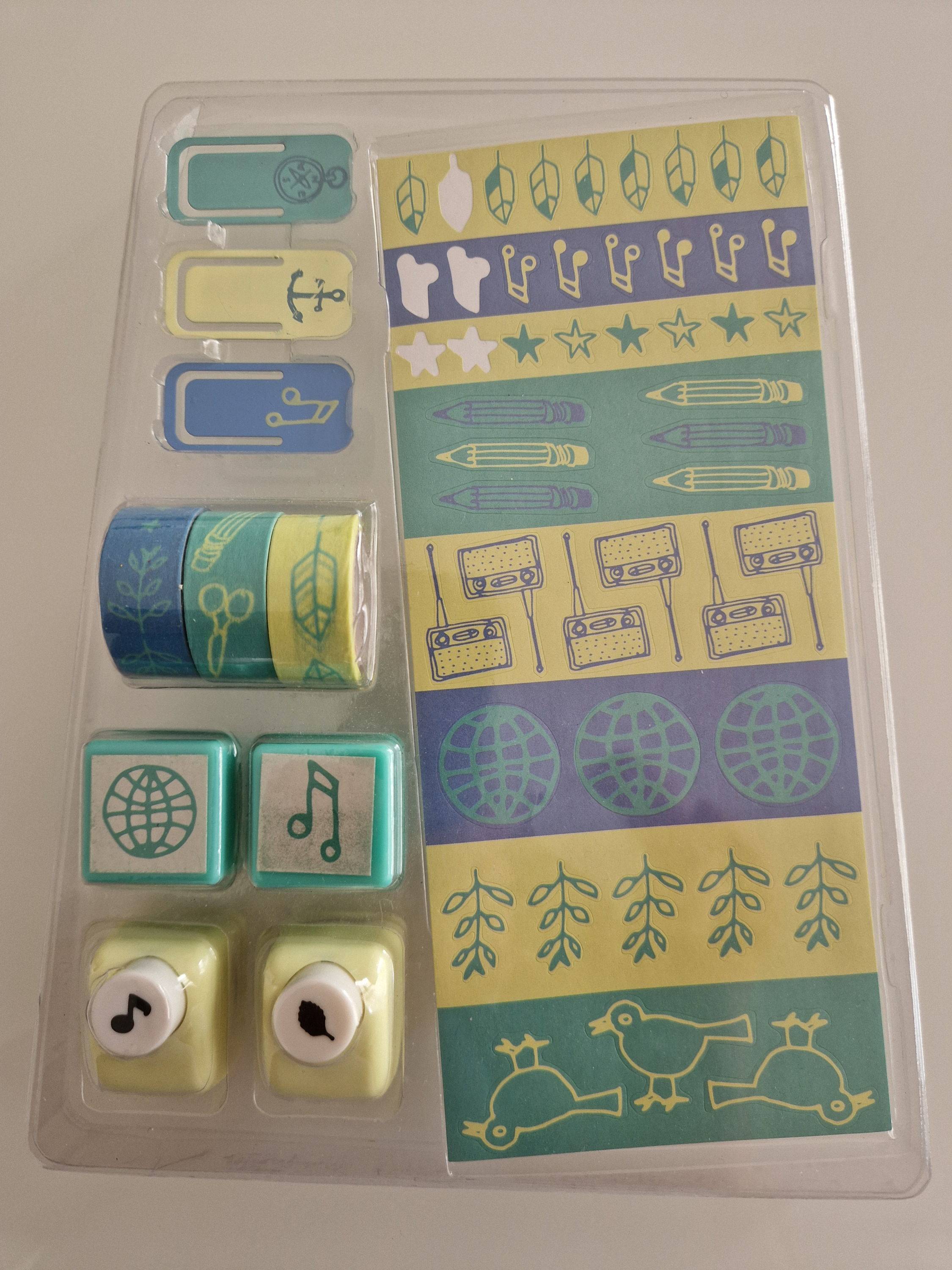 Ensemble accessoires dessin tampons encreurs, perforatrices, autocollants – Art set