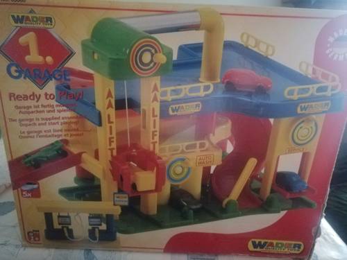 Grand garage - état neuf