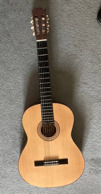 Guitare classique Santana C-100