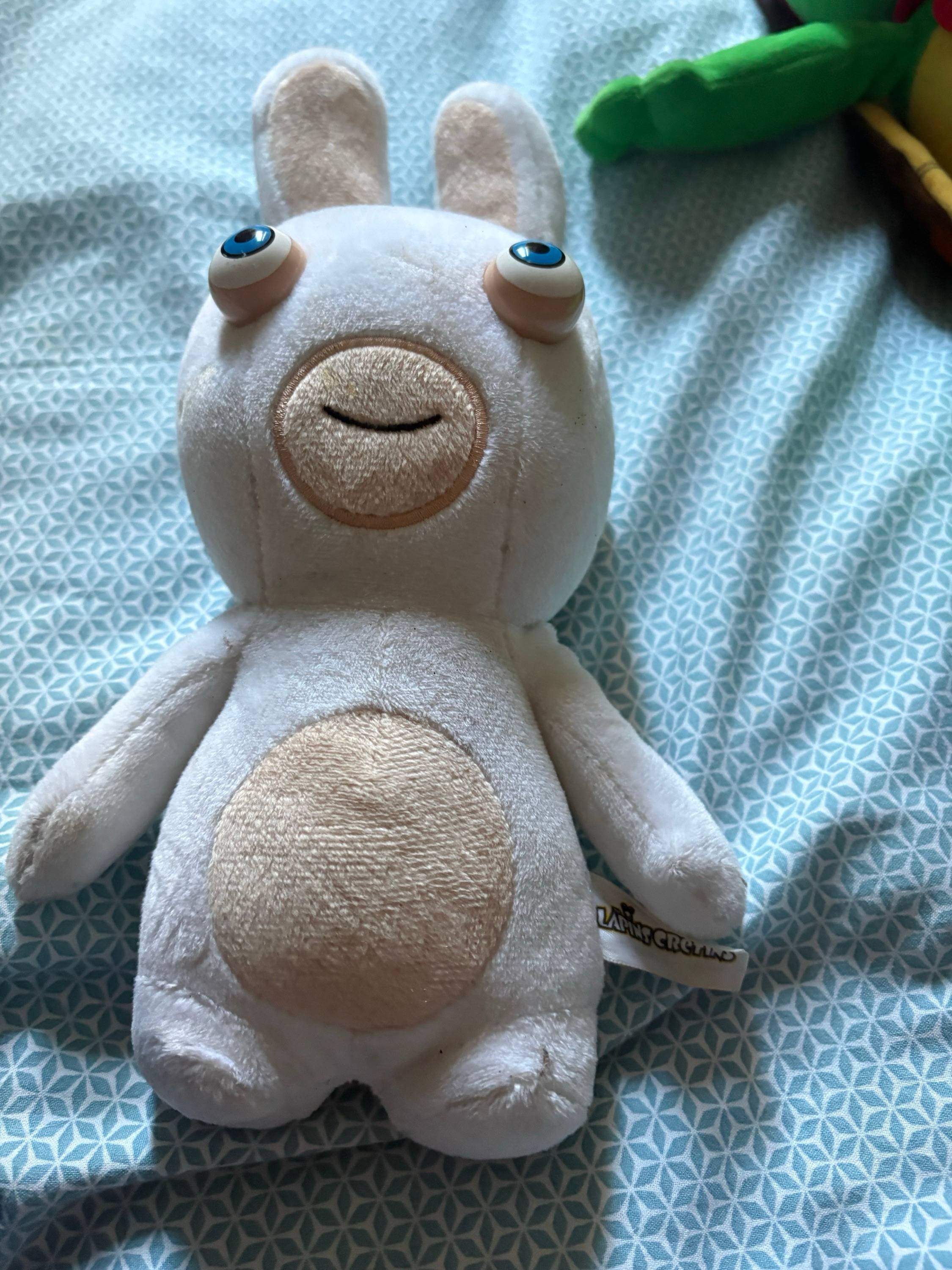 Peluche lapin cretin