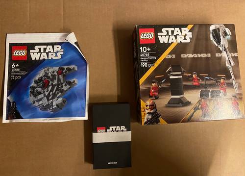 Lot Collector neuf (3 Pièces) Lego star Wars Exclusifs GWP (Sets + Porte-Clés)