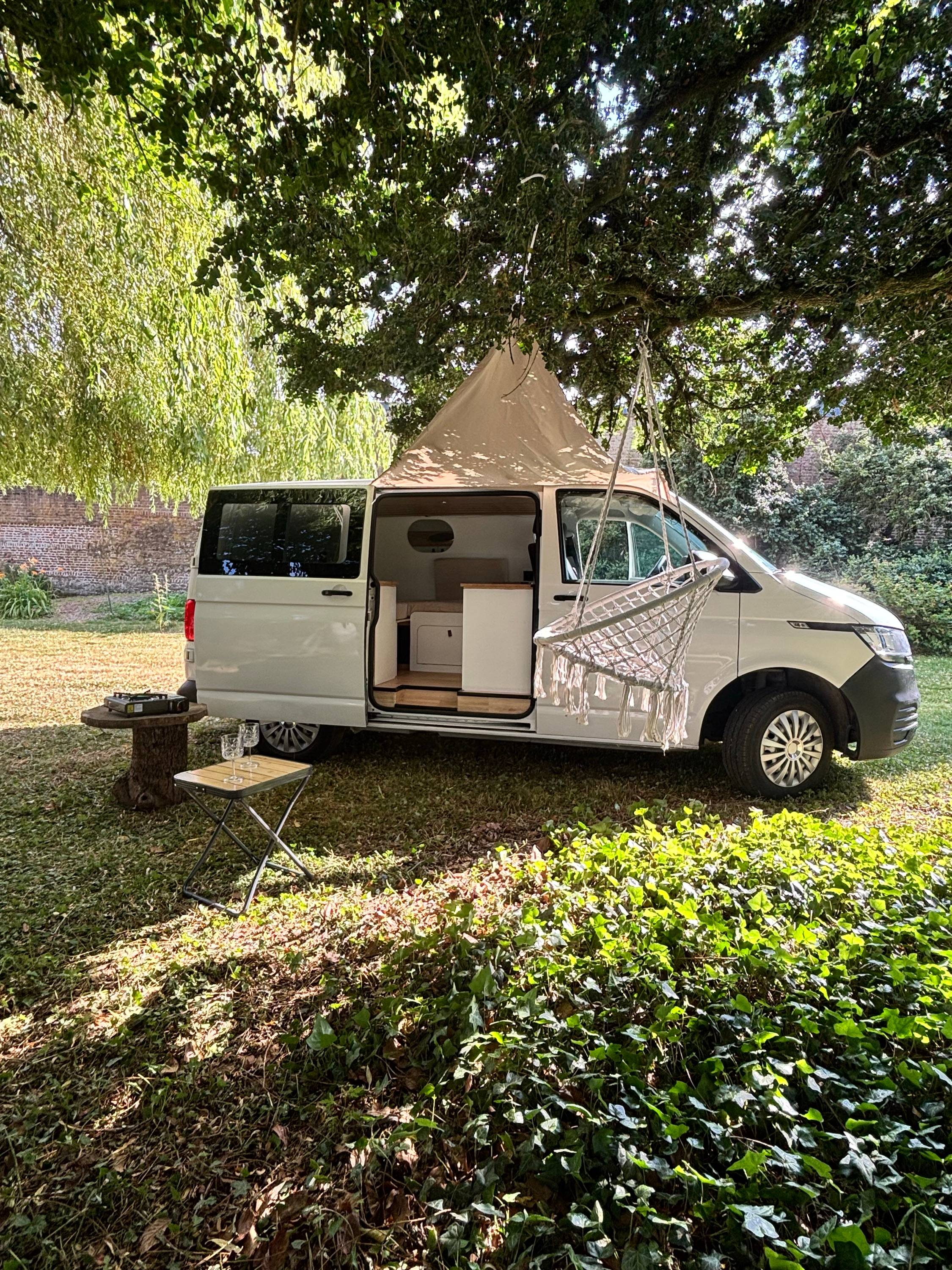 🚐 Volkswagen Transporter T6 L1H1 – Van aménagé prêt pour l’aventure
