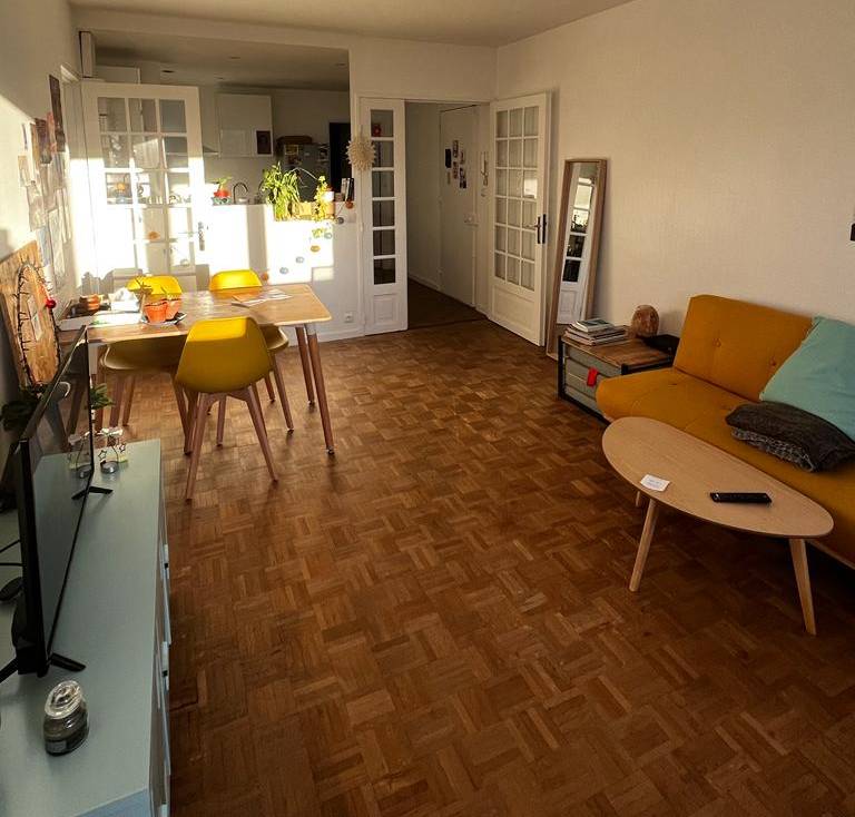 Loue 1 ou 2 chambres dans colocation meublée - 65m²