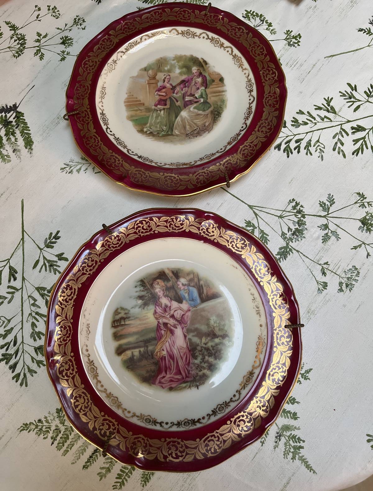 Vends deux assiettes décoration