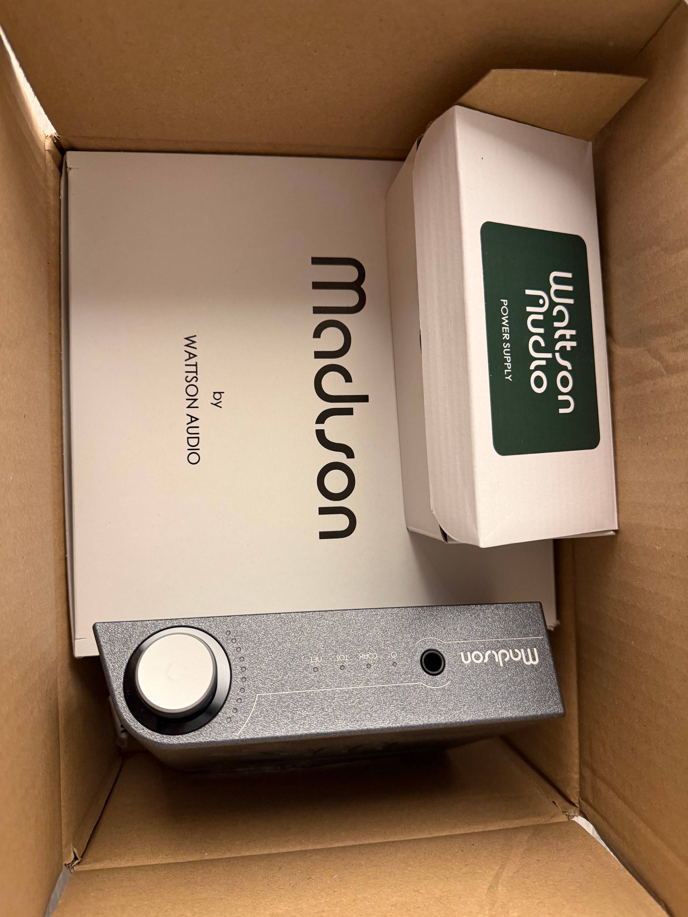 Vends pack Wattson Madison / XLR AudioQuest / RJ45 Cinnamon