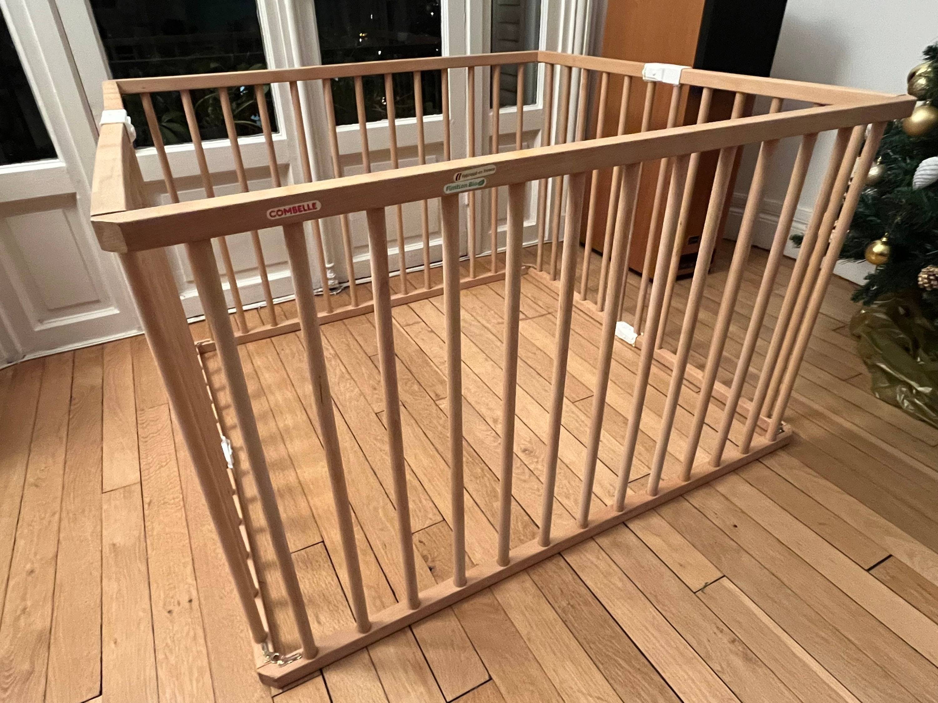 Vends Parc bébé de marque COMBELLE