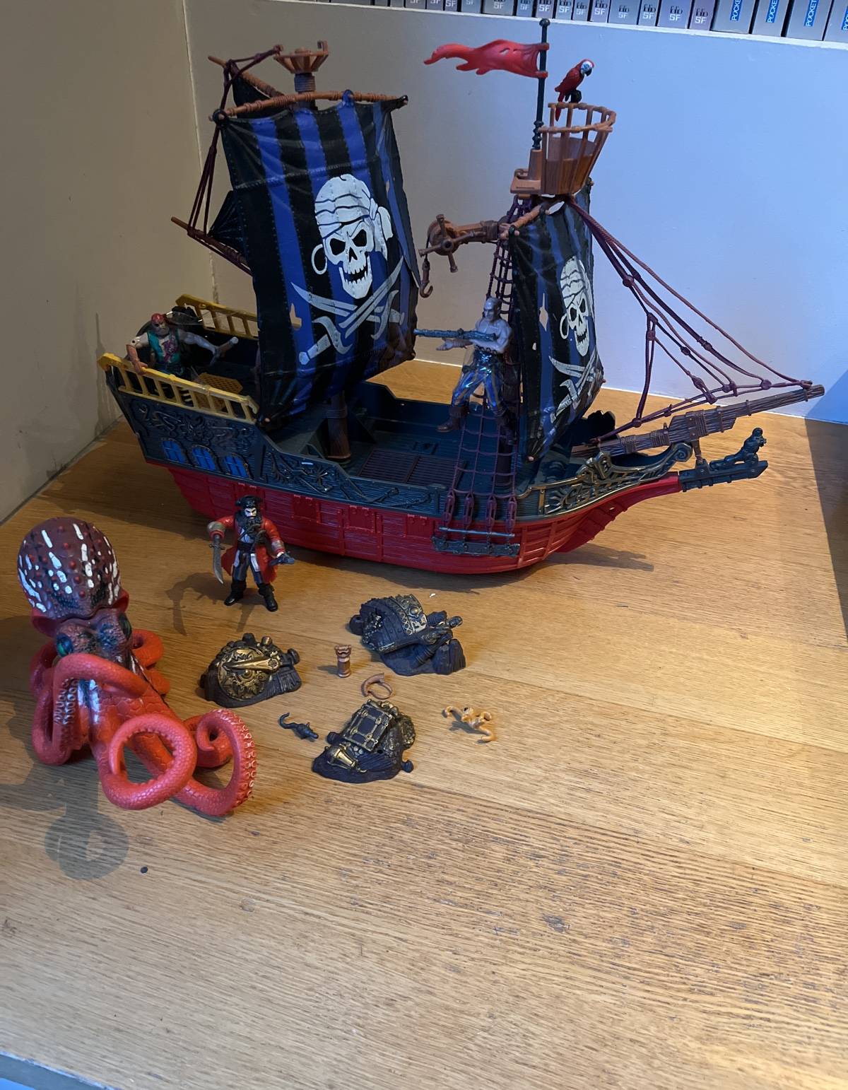 Vends bateau de pirates