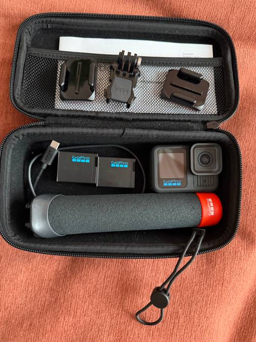 Vends pack Go Pro HERO 13 Black