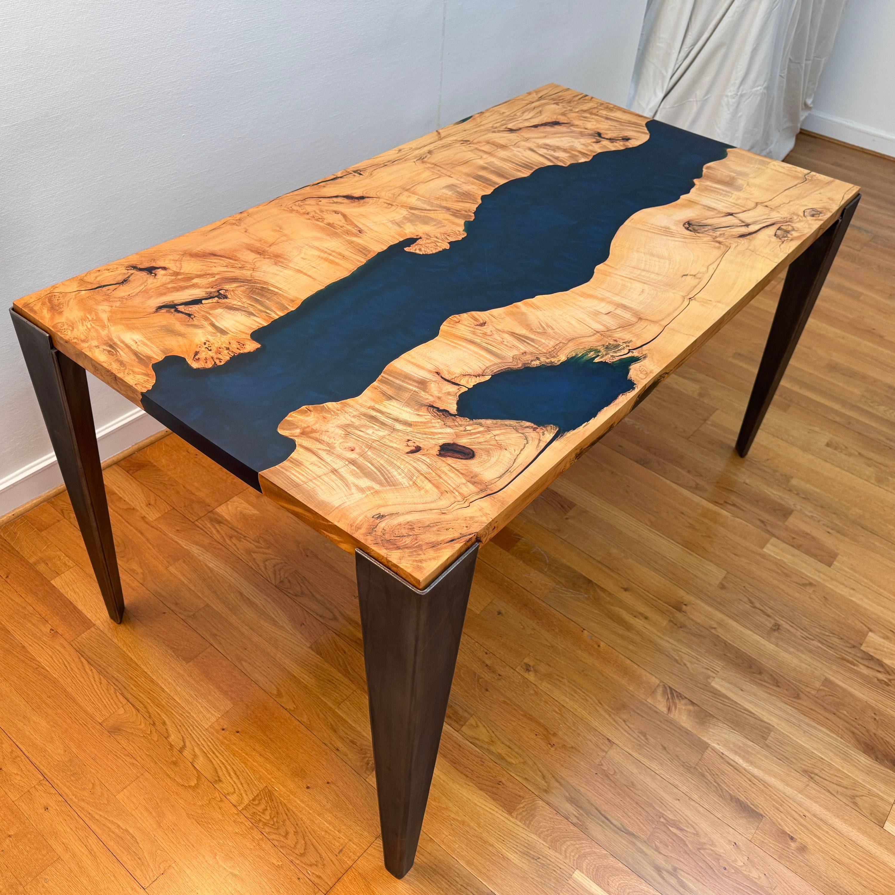 Vends table rivière artisanale