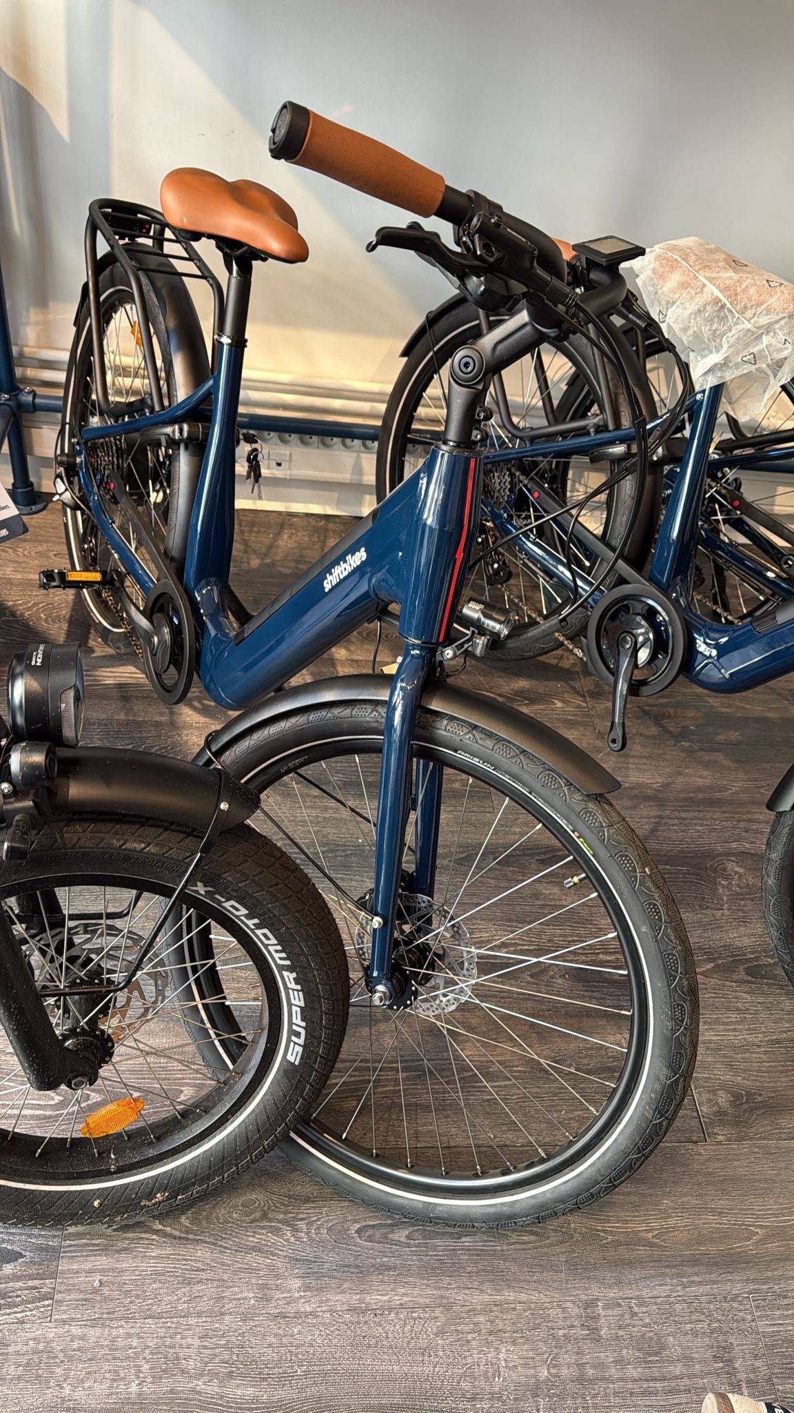 Vends 2 vélos électriques quasi neufs - fabrication française