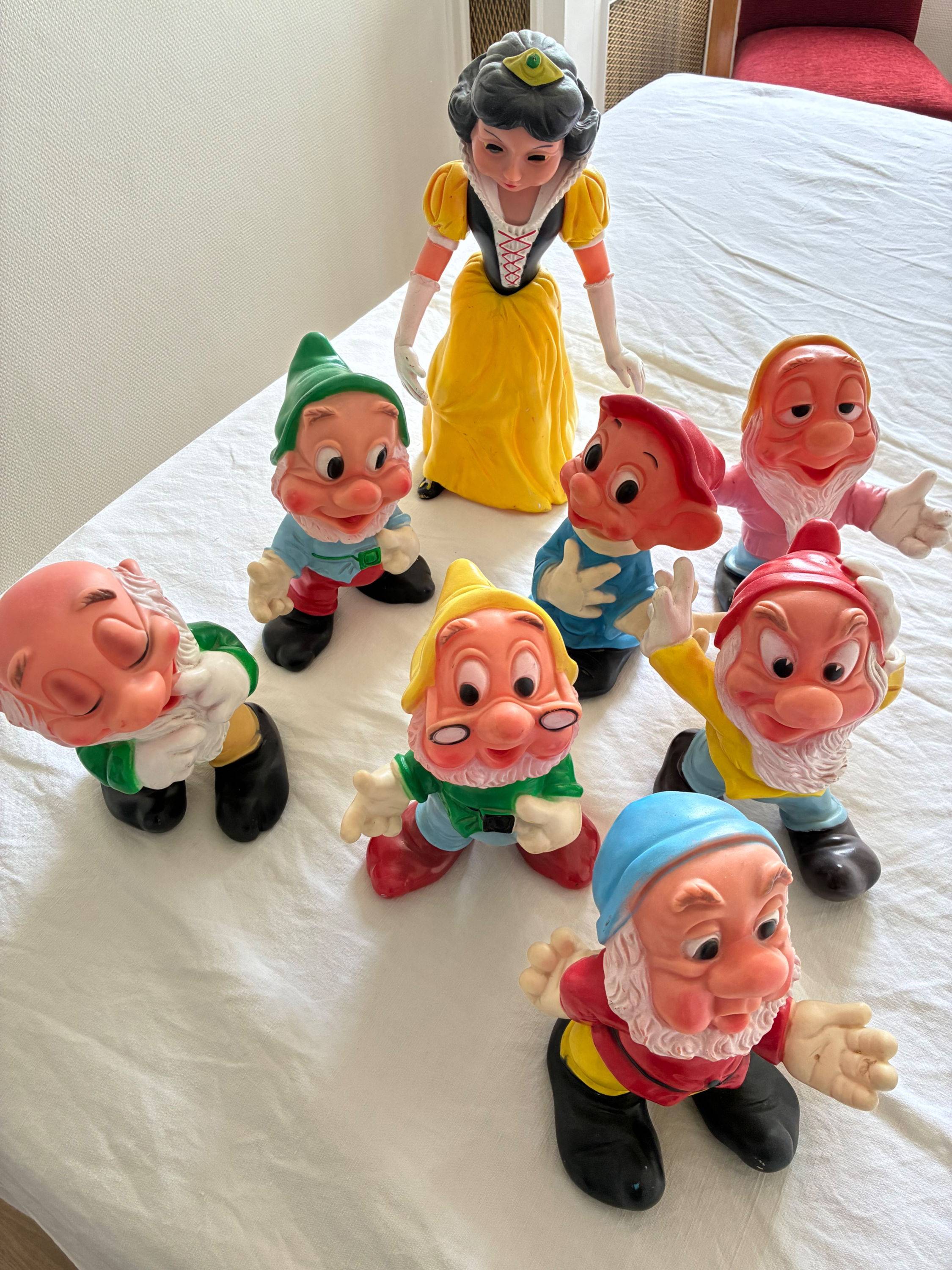 Vends Disney années 60/70 La belle au bois dormant