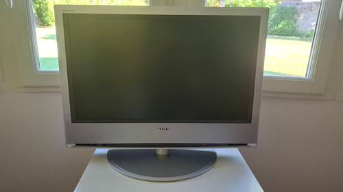 Vends TV Sony non connectée 65 cm