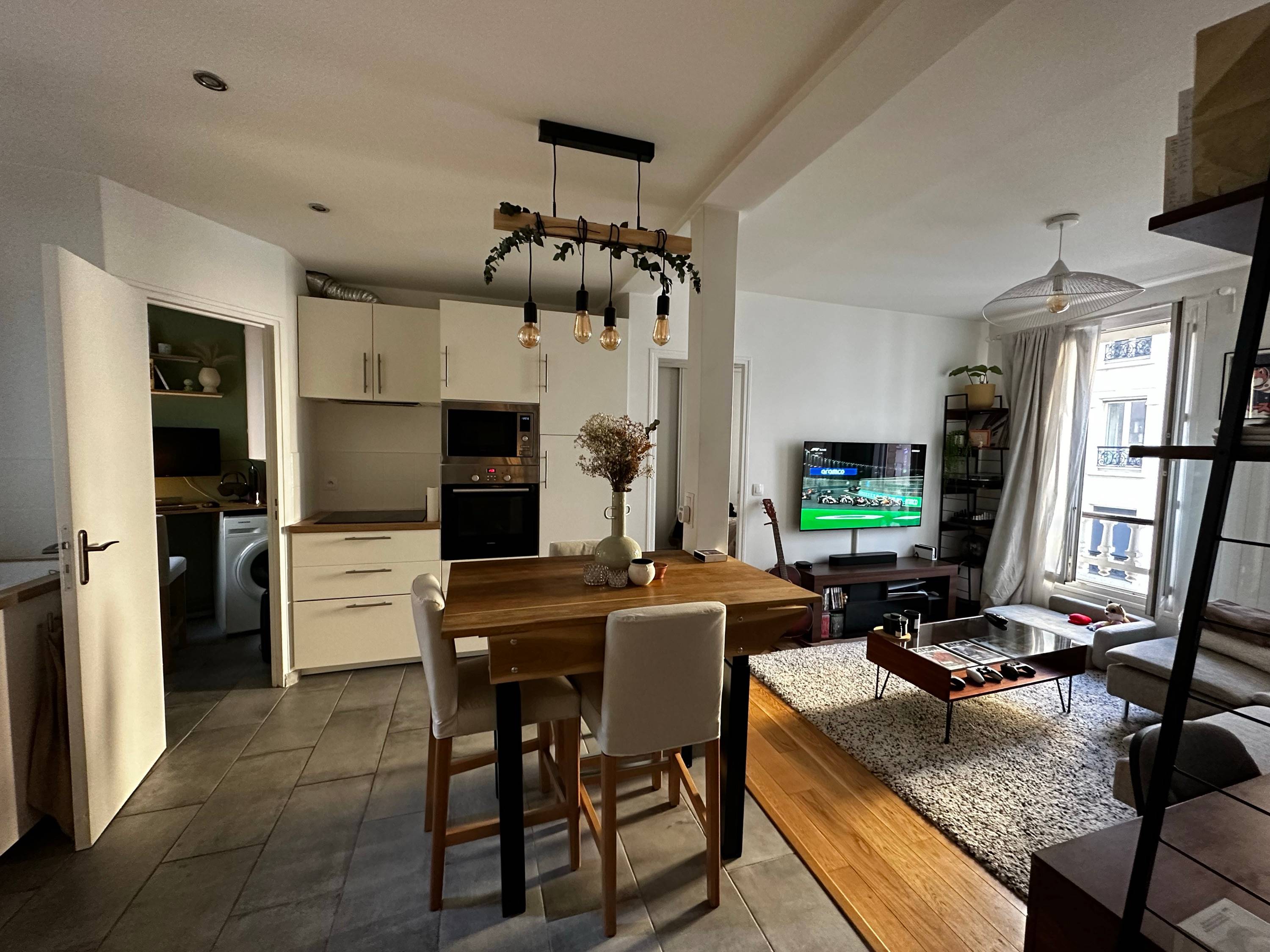 Vente – Appartement 2 pièces 42m² – Paris 18e – Marcadet-Poissonniers