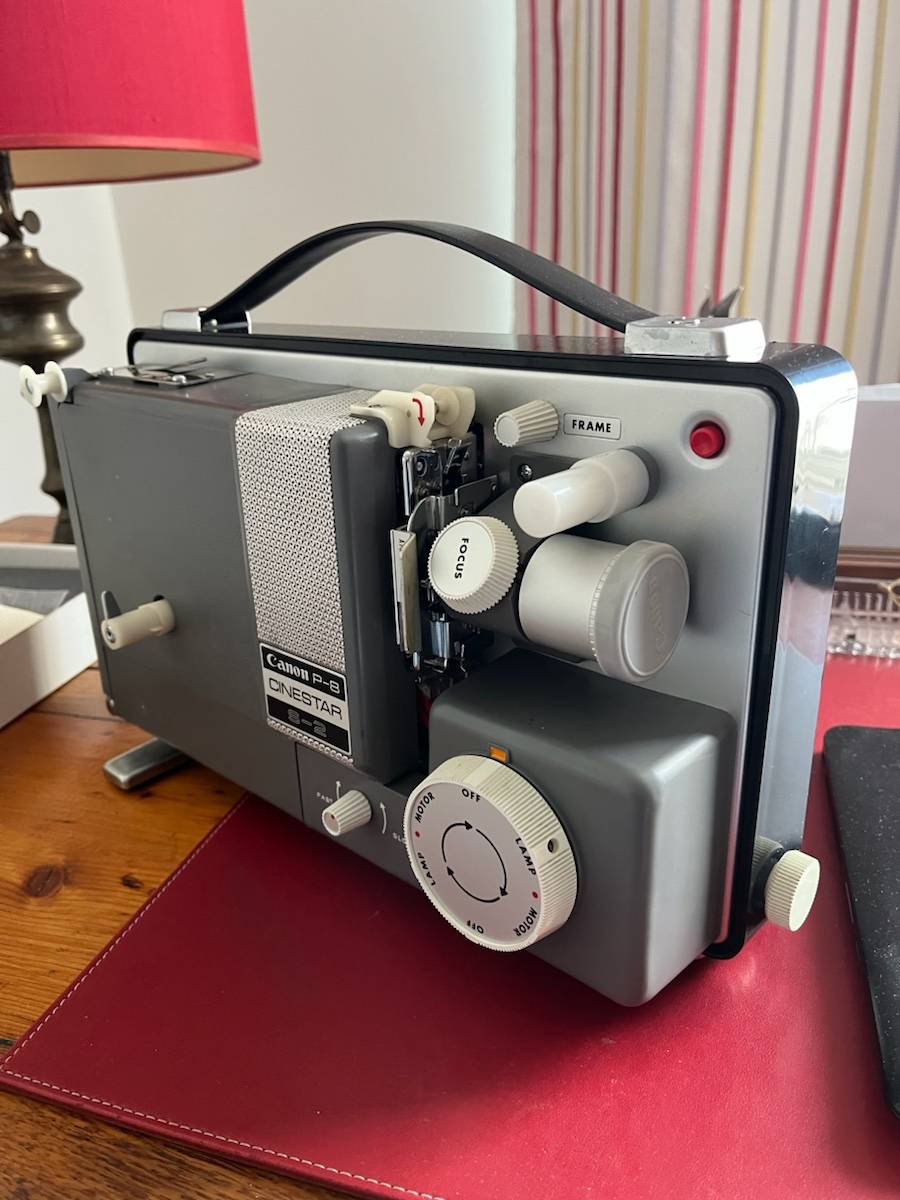 Vends projecteur Canon