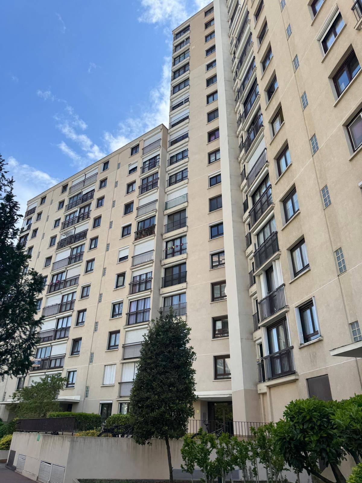Loue beau T2 meublé à Chatillon