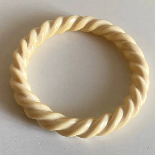 ANCIEN Bracelet Jonc sculpté Torsade