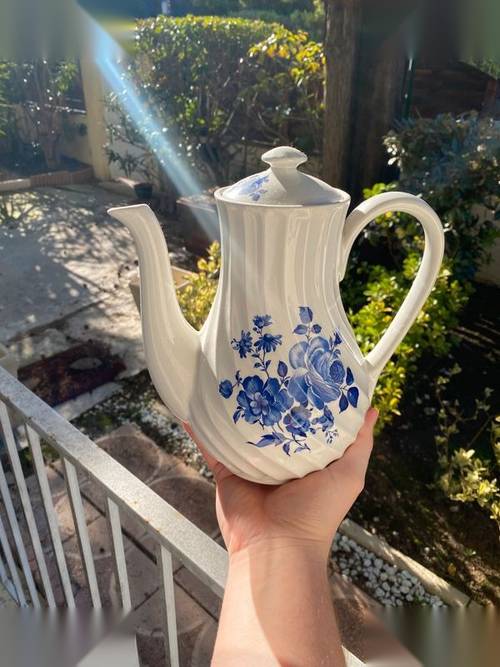 Théière ancienne KG Lunéville Badonviller fleurs bleues