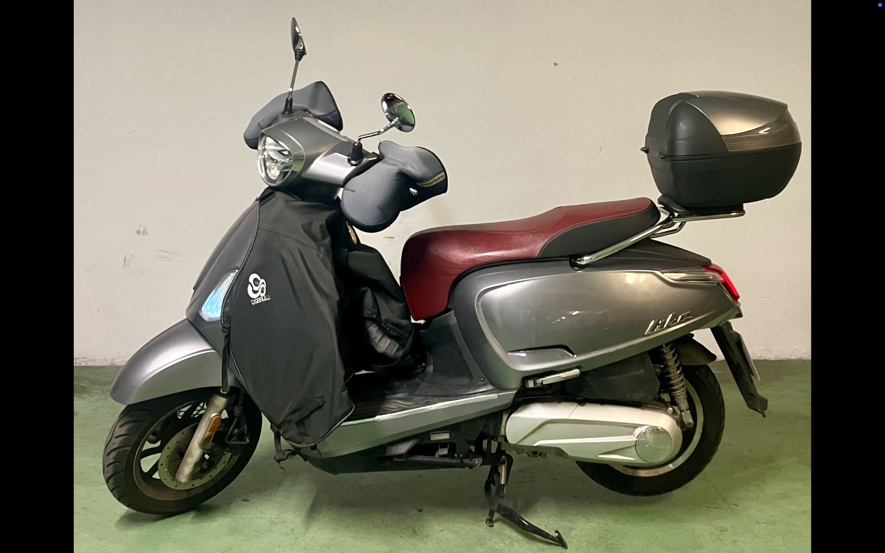 Vends Scooter Kymco New Like Xperience XPE 125 ABS, 2018, 12384km