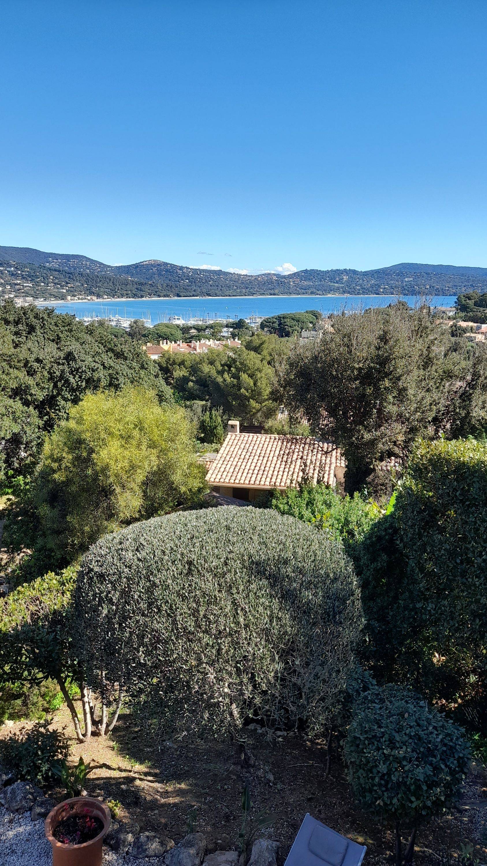 Loue maison vue mer 7 couchages Cavalaire-sur-Mer