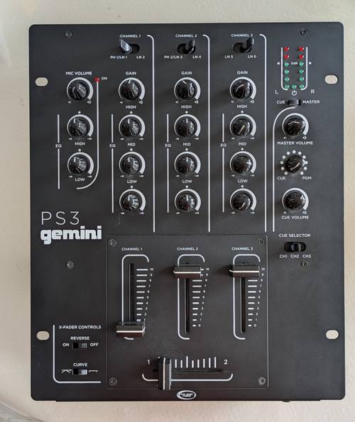 Table de mixage Gemini PS-3 - 3 canaux - Chambéry / Bassens