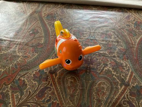 Vends jouet poisson Léon, petit poisson à chansons « Vtech »