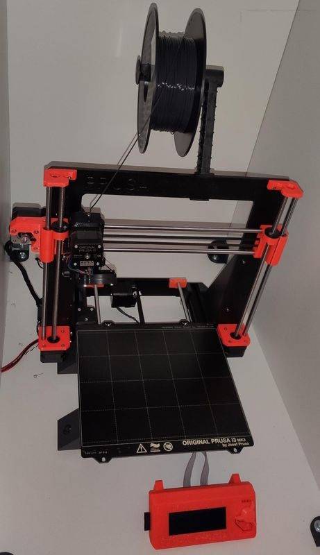 Vends 1 Prusa MK3s + 4 kg de filament