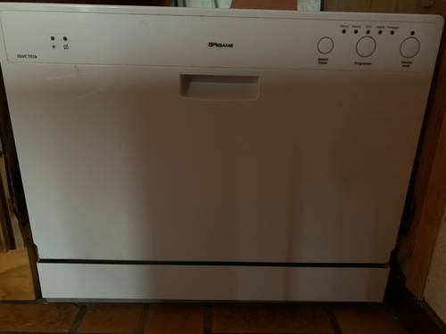 Vends lave-vaisselle très peu servi