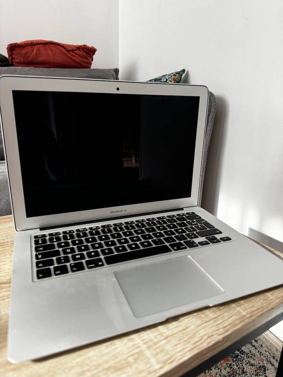 Vends MacBook Air début 2015