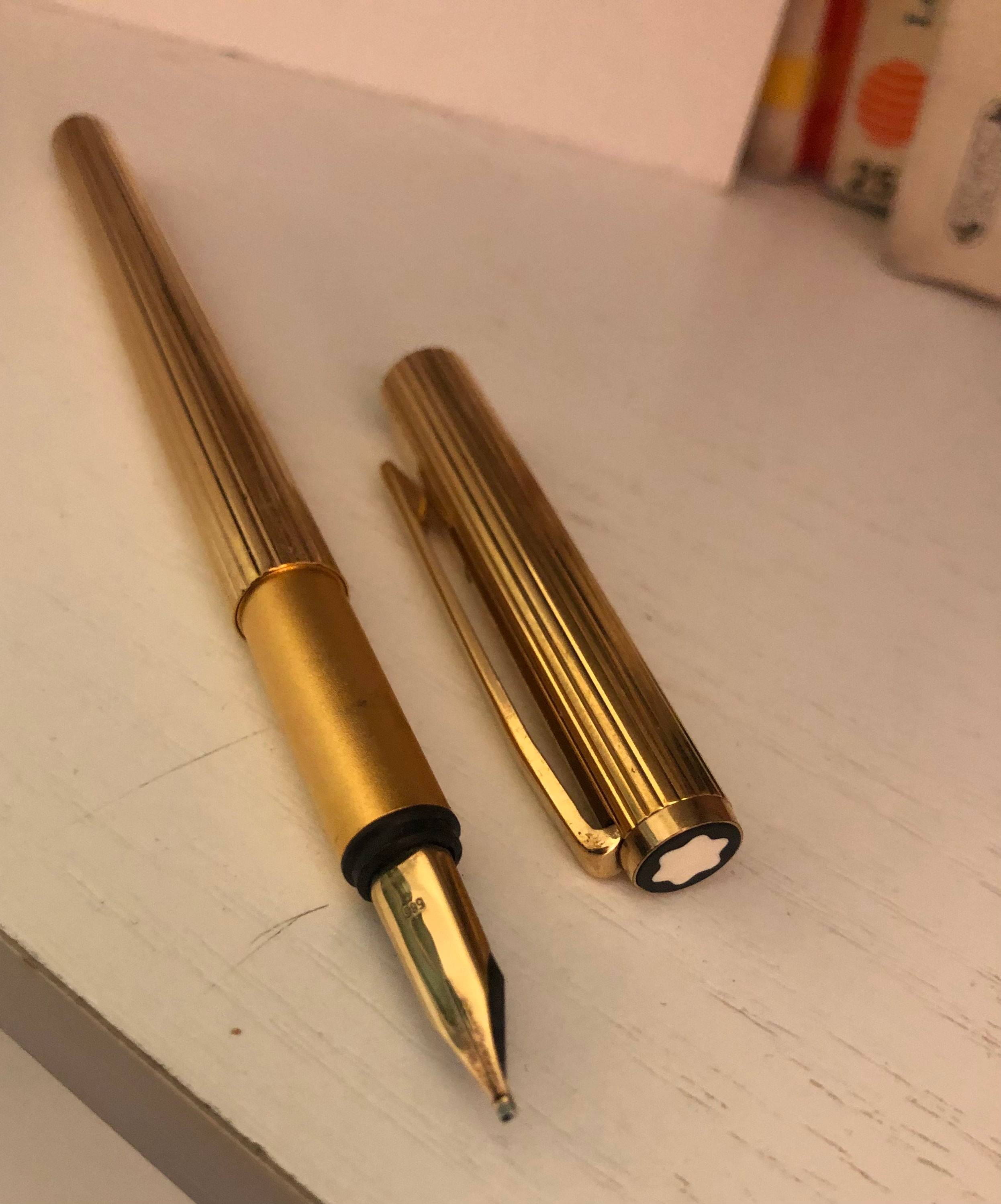Vends très beau stylo plume Mont Blanc modèle Noblesse en plaqué or