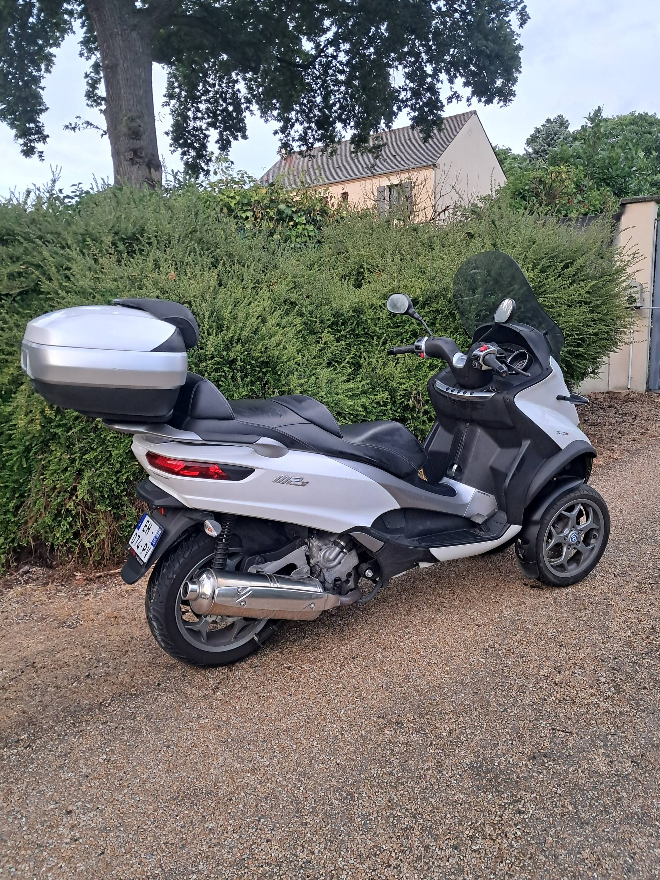 Vends scooter Piaggio 500 MP3 Business, 2016, 16800km