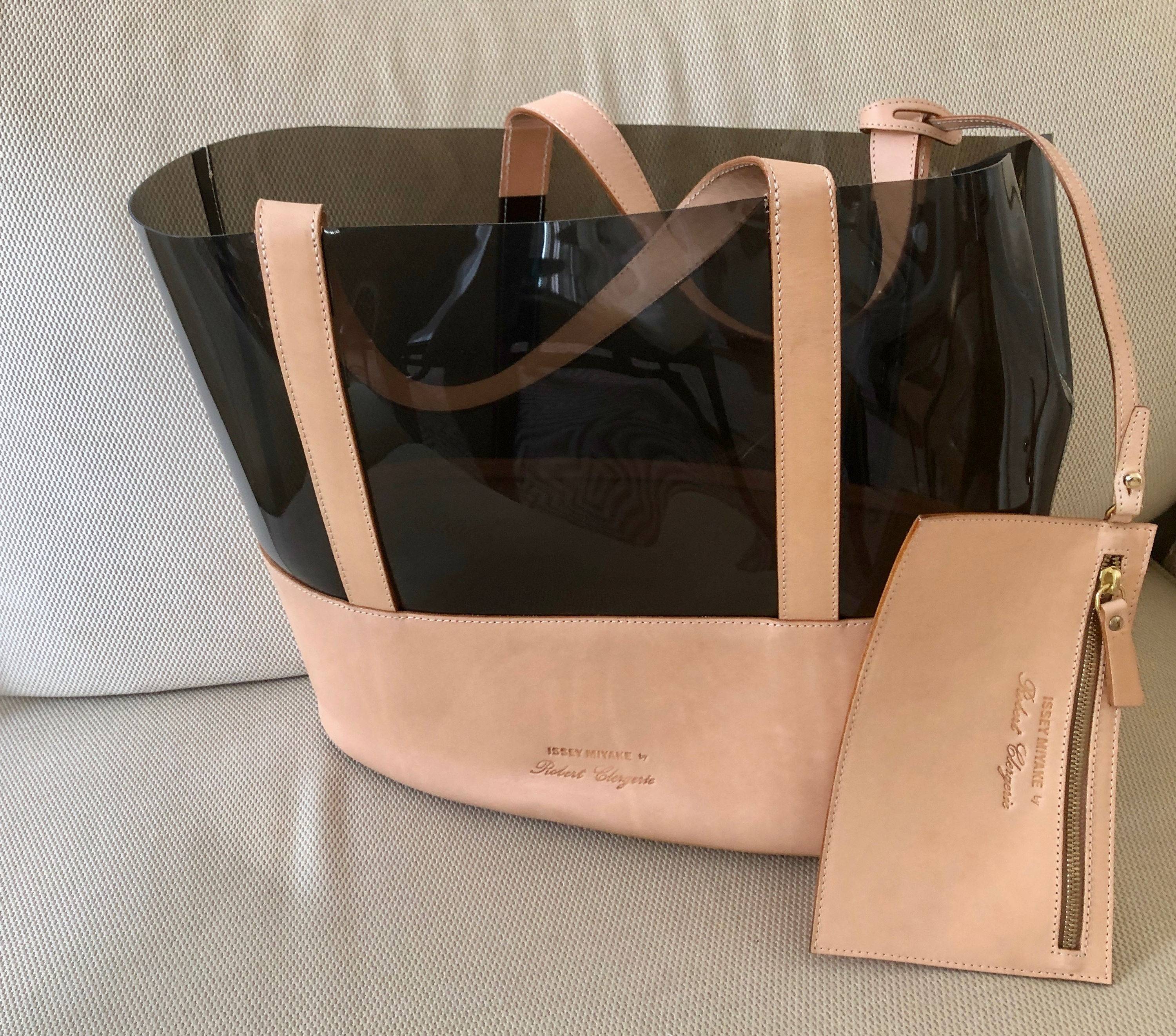 Sac Cabas Issey Miyake by Robert Clergerie