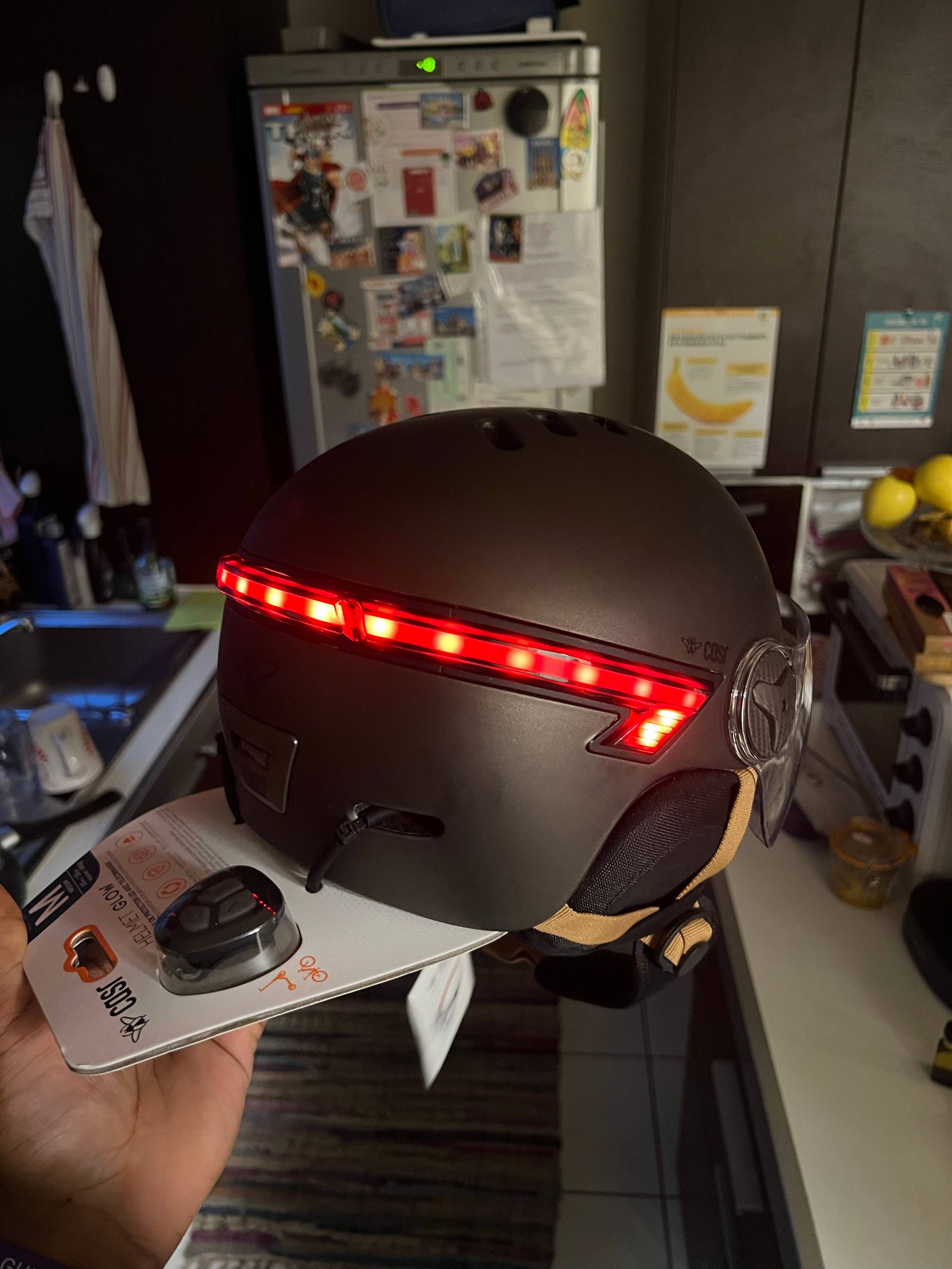 Vends casque de vélo électrique / trottinette électrique