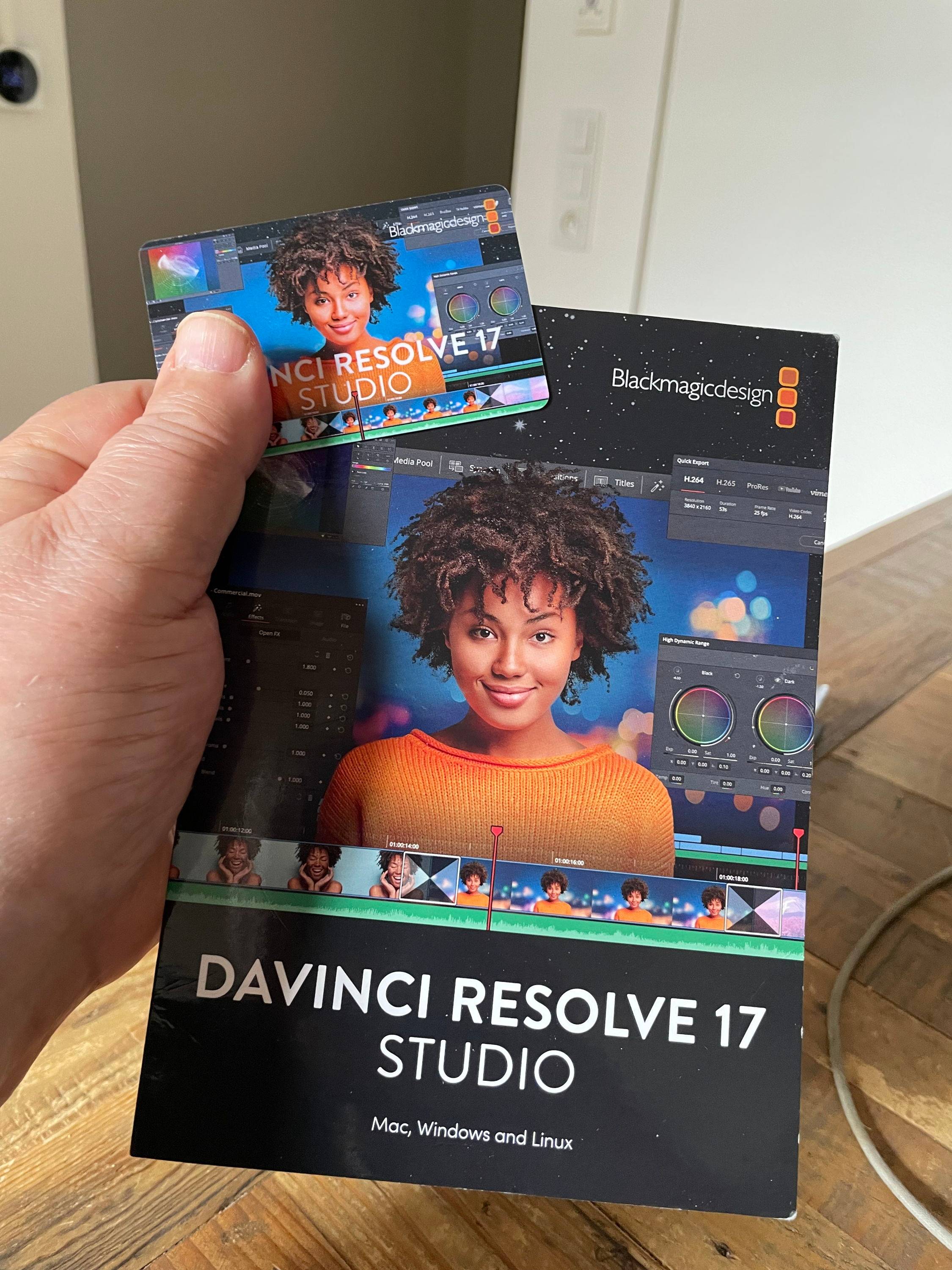 Vends DaVinci Resolve Studio License