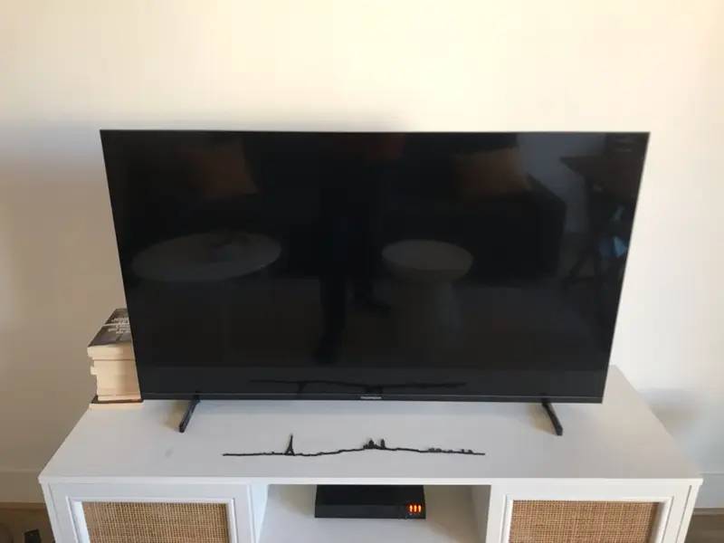 TV Thomson état neuf 43 pouces télévision