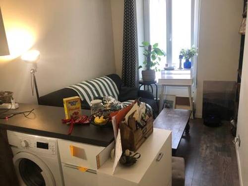 Vide appartement; tout doit partir avant le 6 novembre –-Paris (métro Stalingrad)