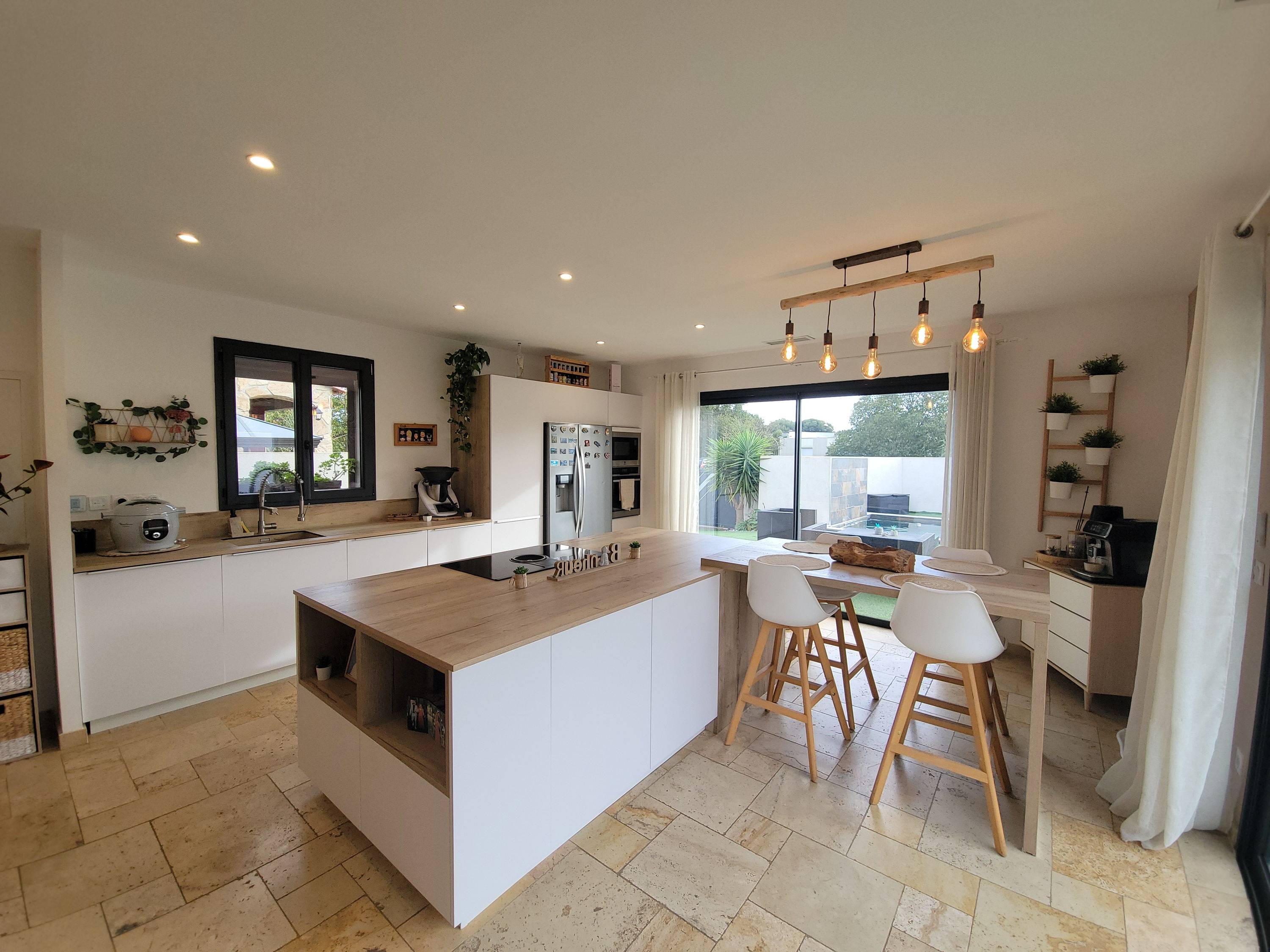 Vends maison neuve avec piscine - 140m² - Toulon