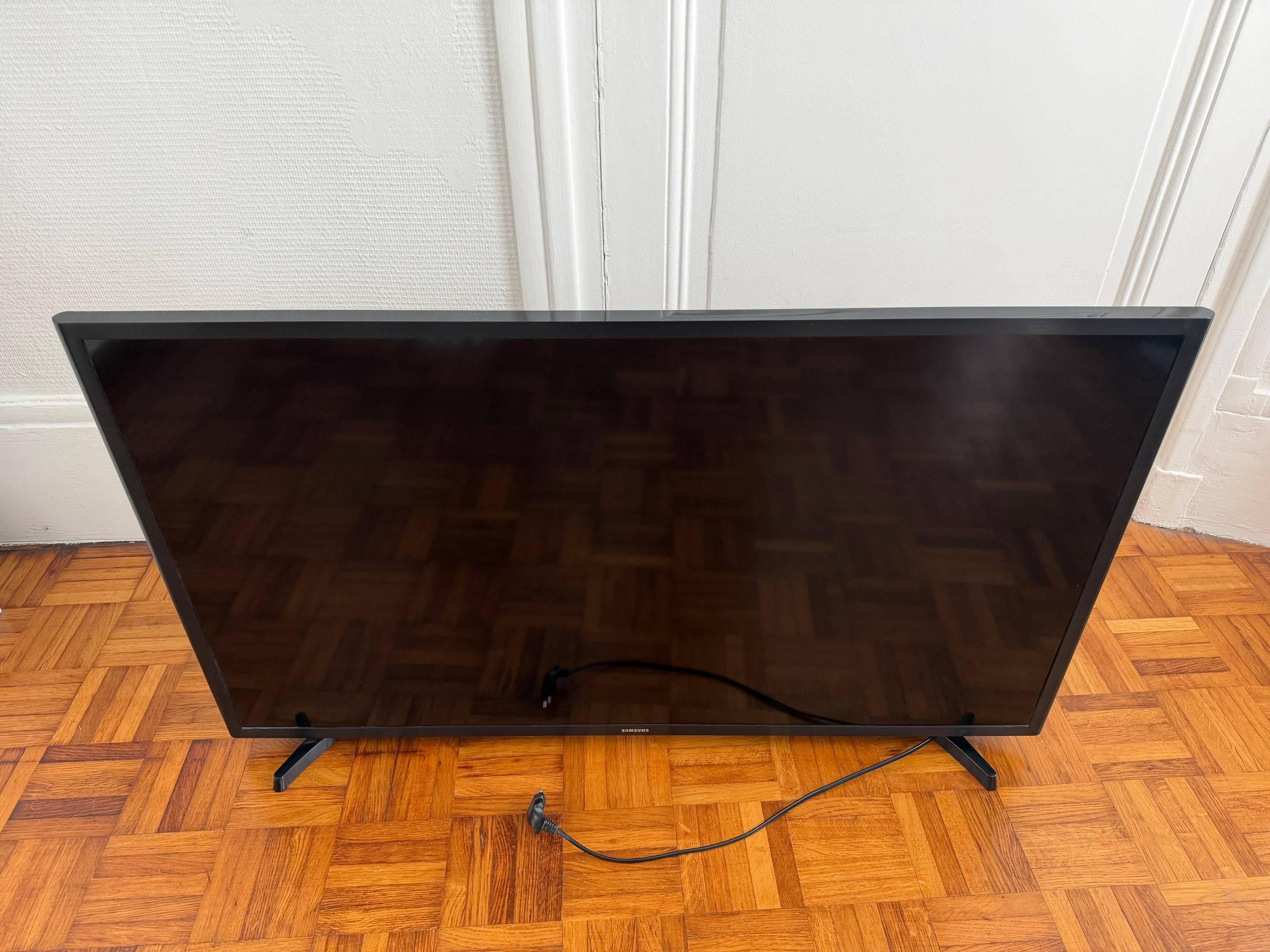 Vends téléviseur Samsung 40 pouces