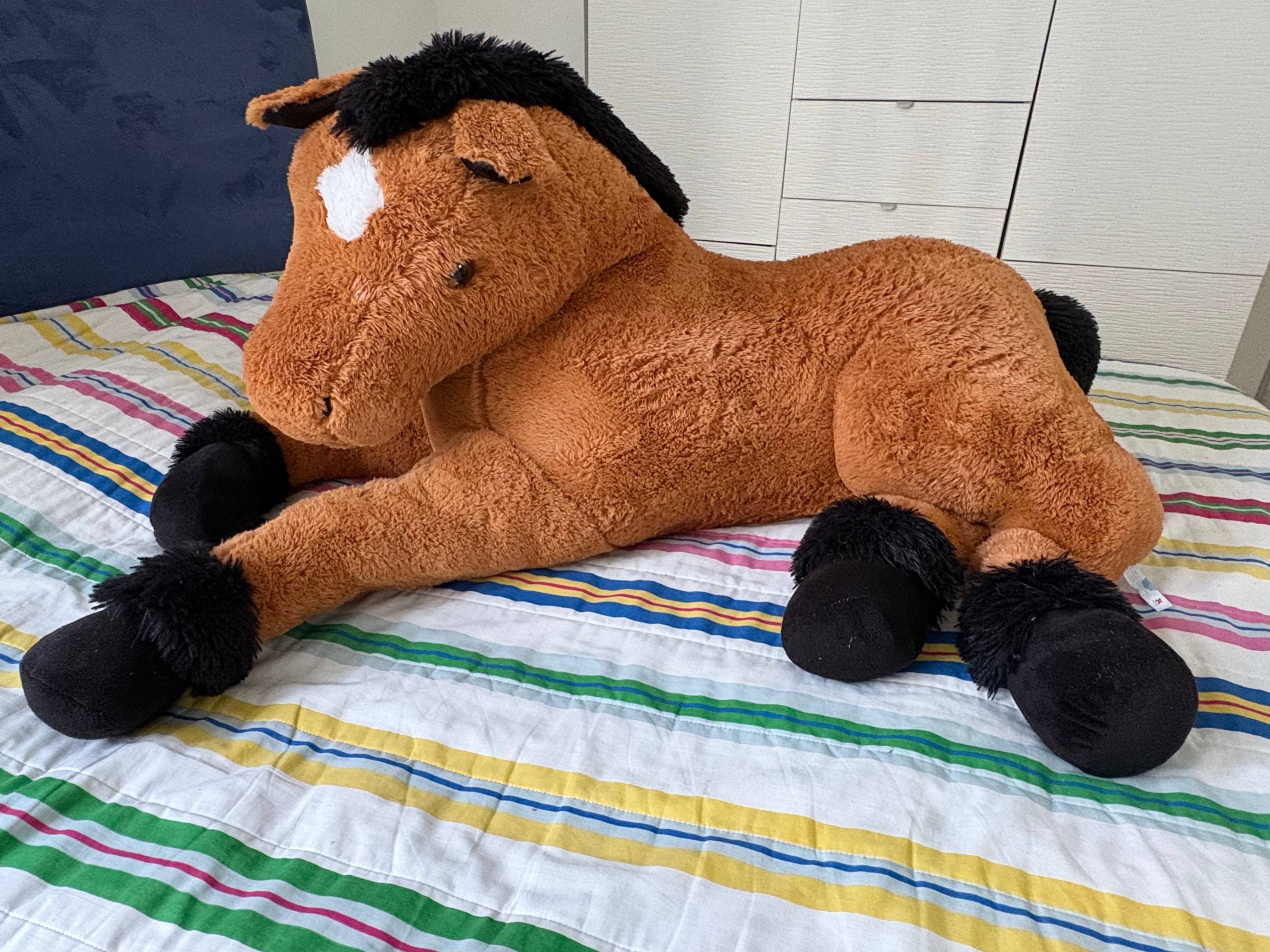 Vends très grand cheval en peluche