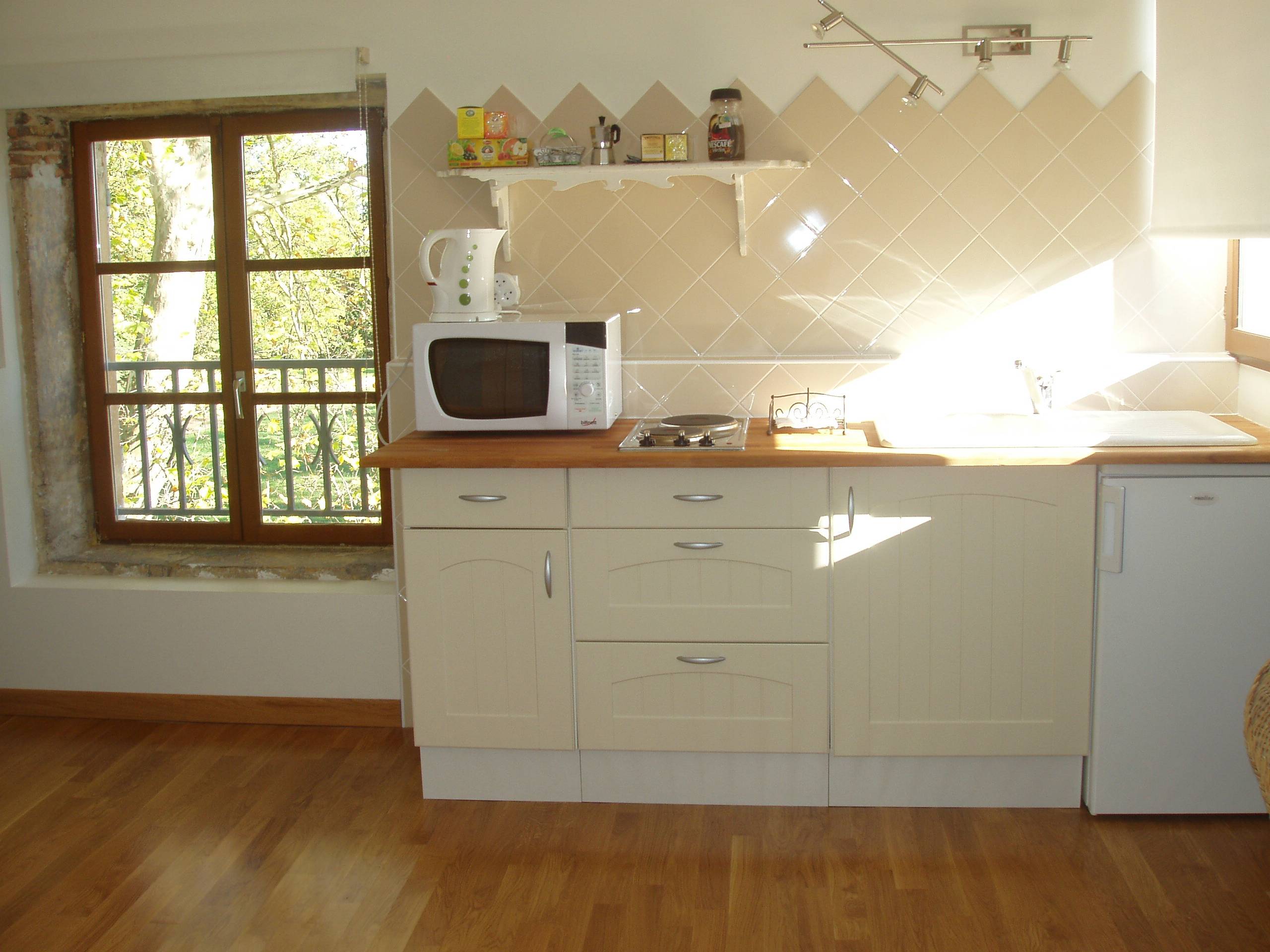 Loue studio - 35m² - Écully