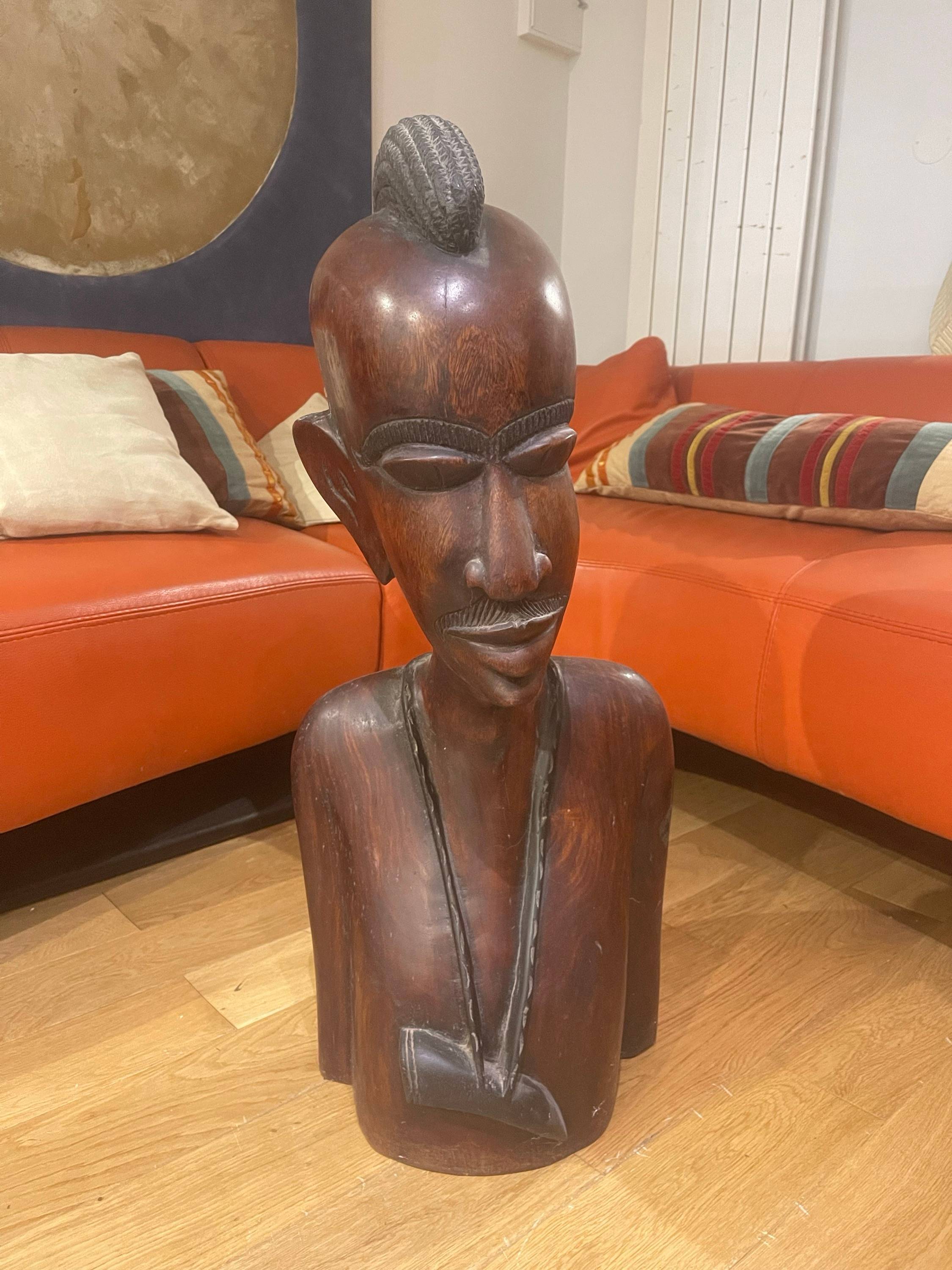 Vends buste sculpté en bois lourd, art africain, grande taille
