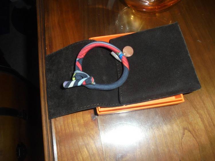 Vends bracelet bride en soie : Petit H pour Hermès