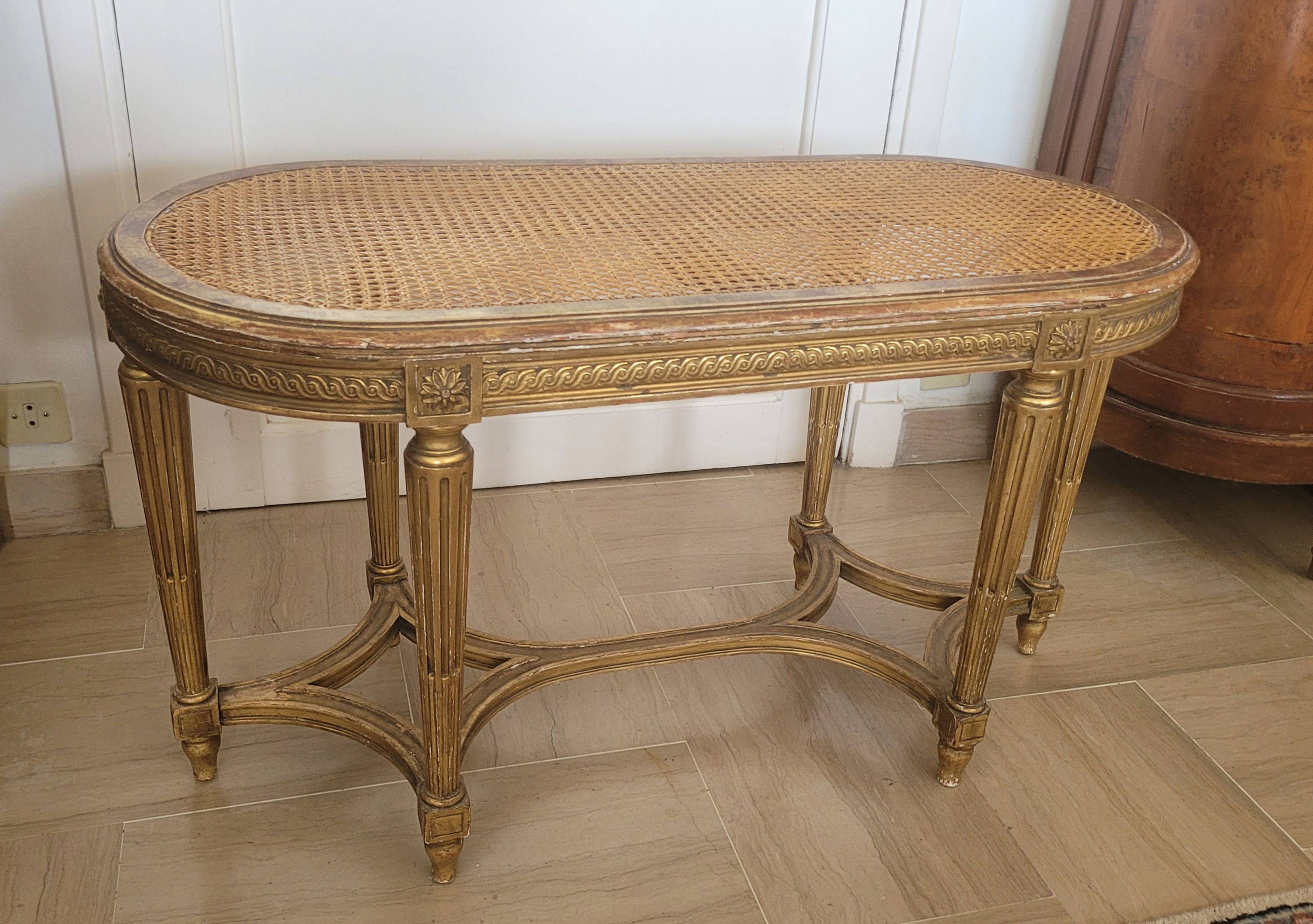 Vends banquette de piano 2 places, ancienne cannée dorée style Louis XVI TBE