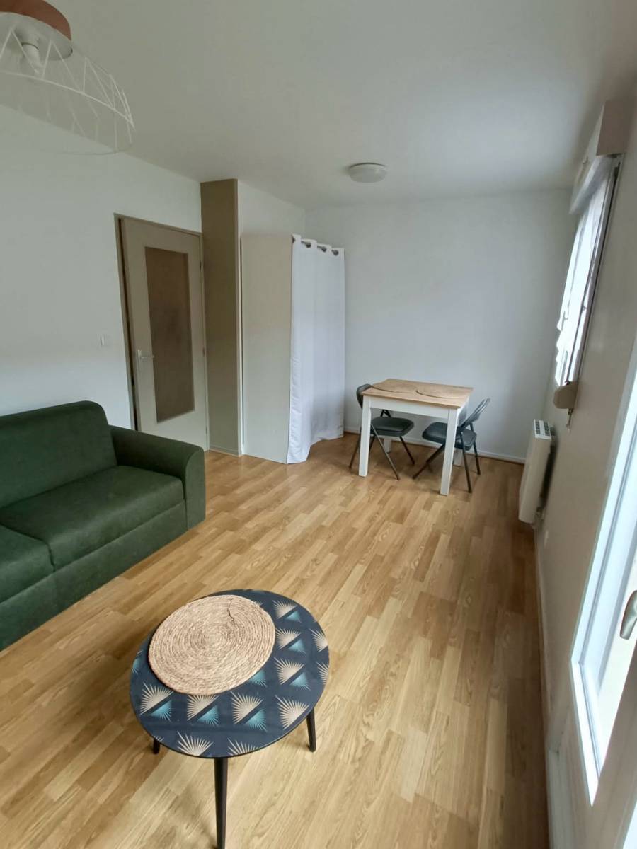 Studio meublé - Angers Centre