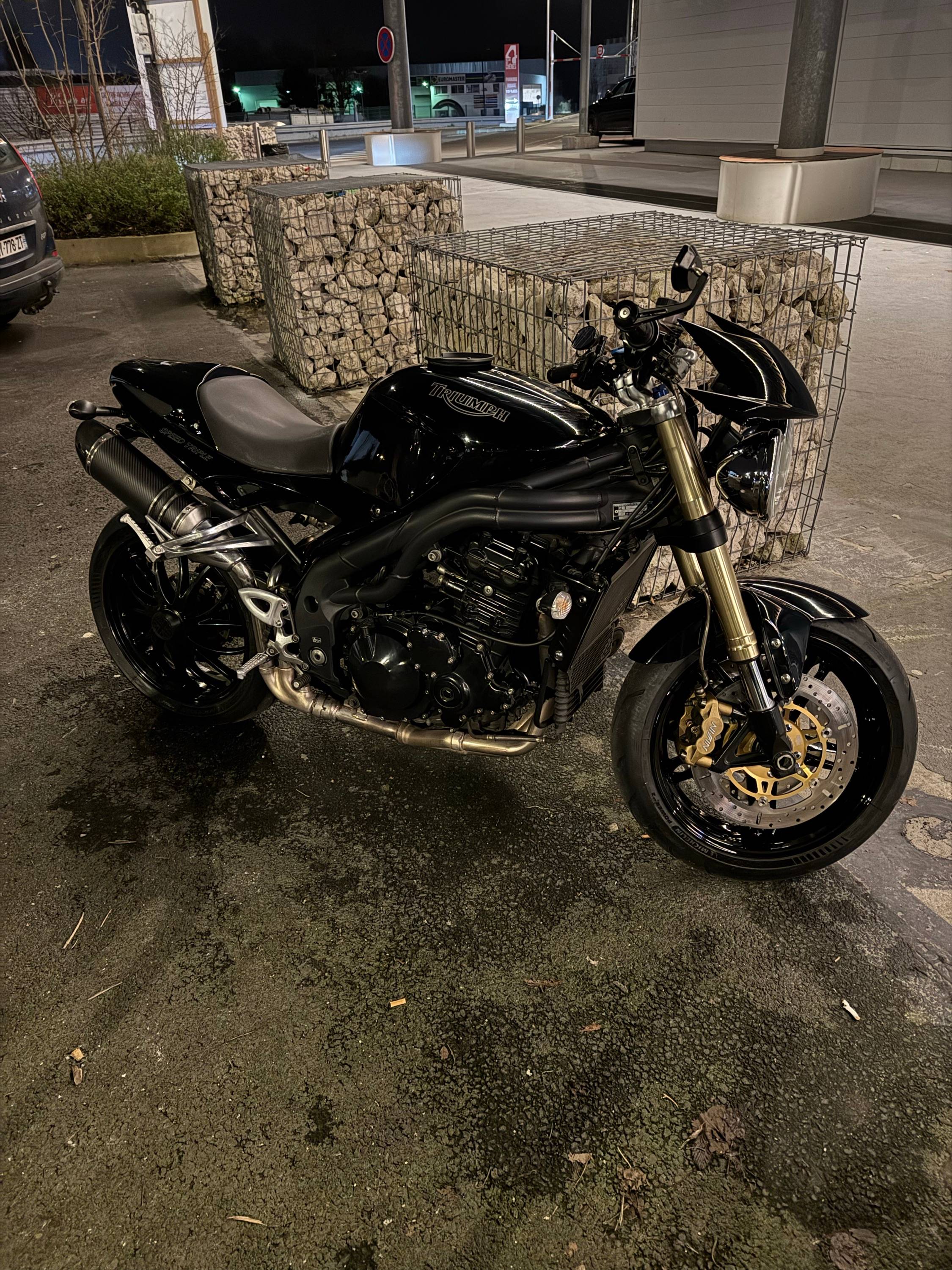 Vends Triumph Speed Triple 1050, 2005, 52000km