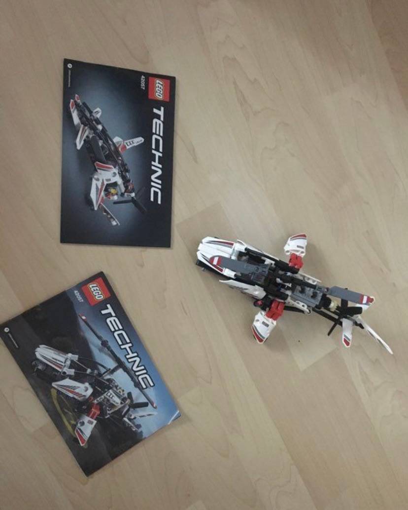 Vends Lego Technic hélicoptère détournable