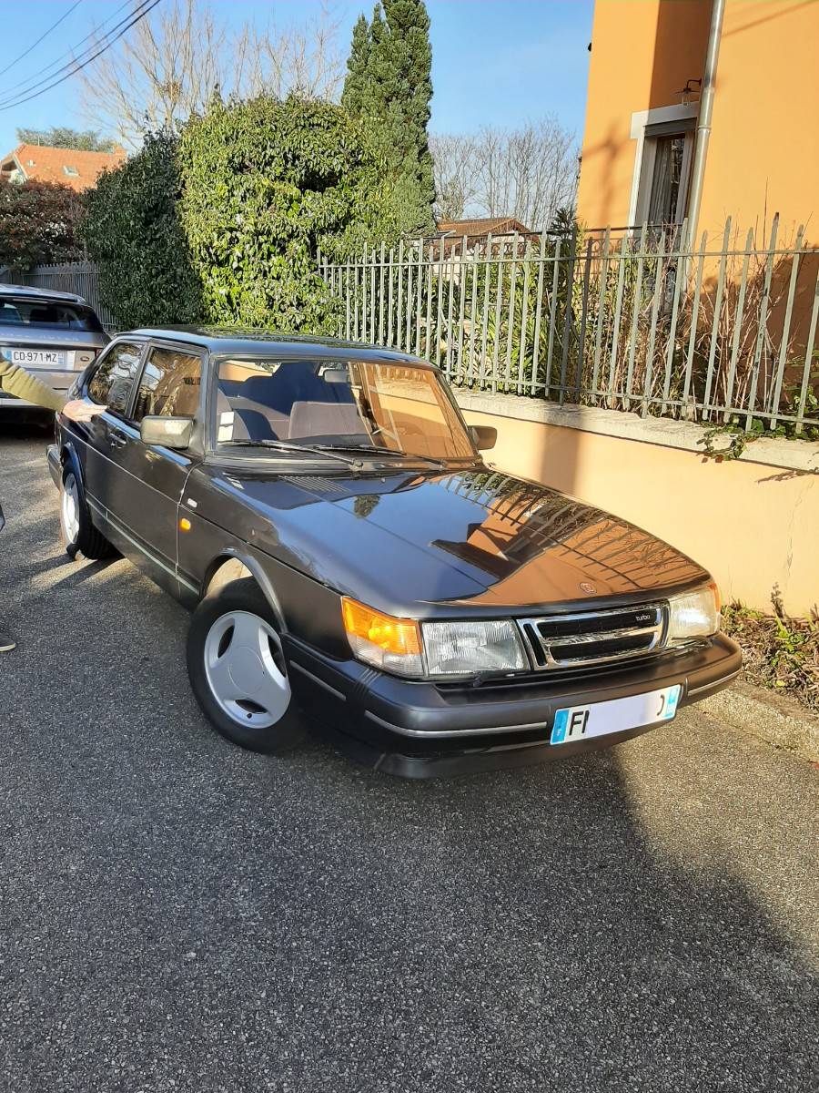 Saab 900 Turbo 16