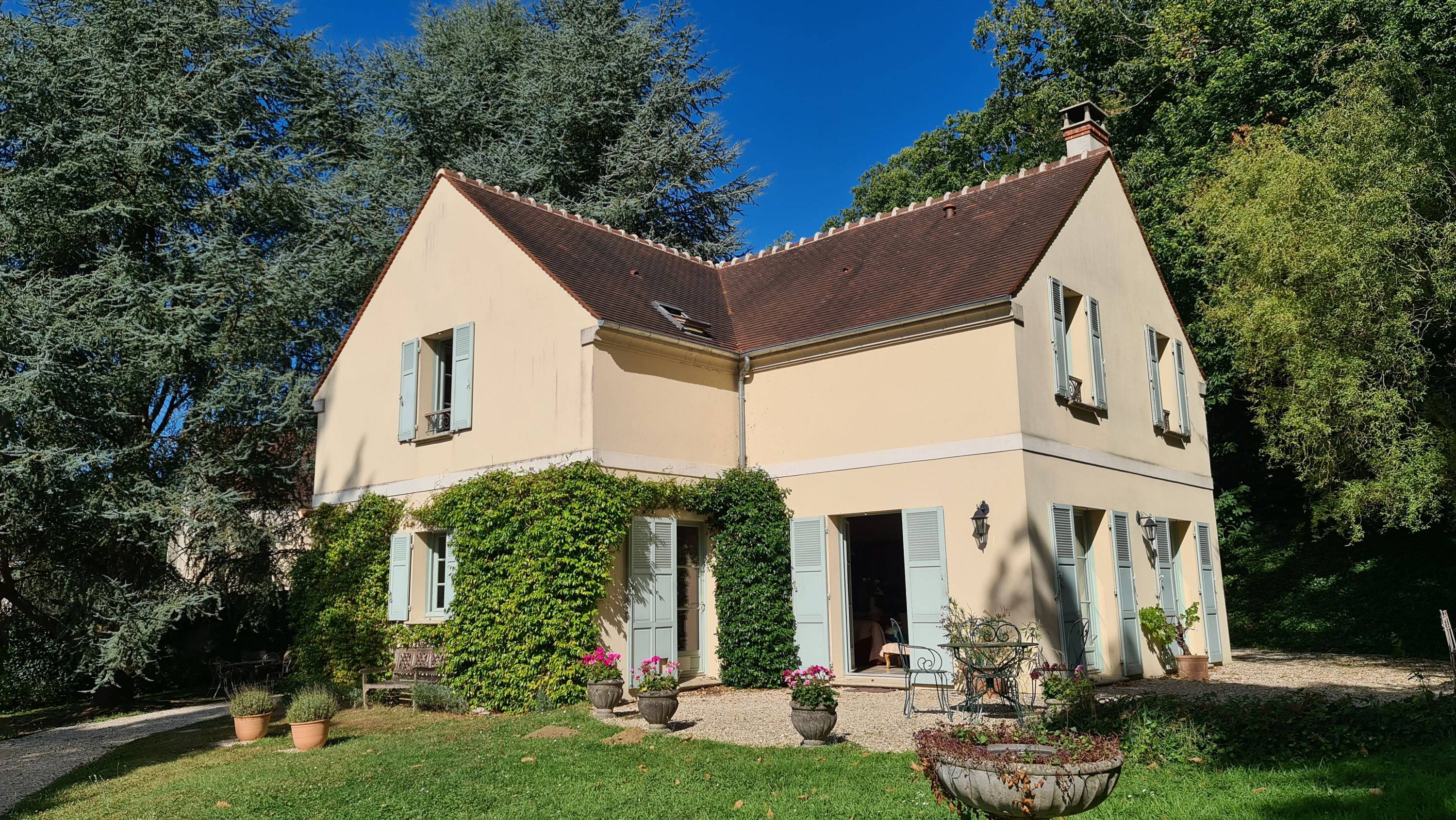 Vends maison 189m² Béthemont-la-Forêt