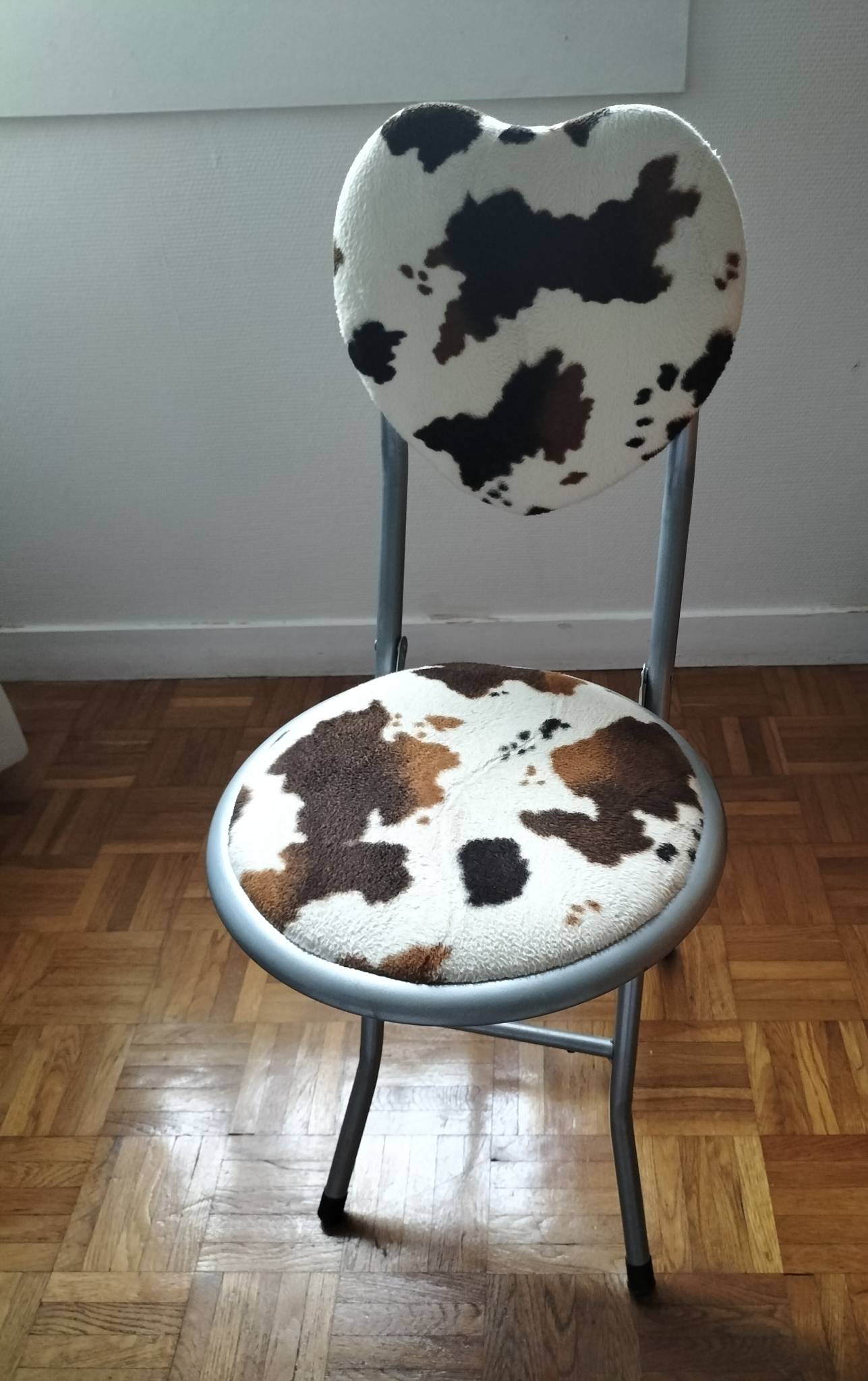 Petite chaise pliante